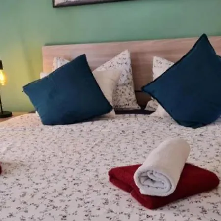 Little Μπολσένα