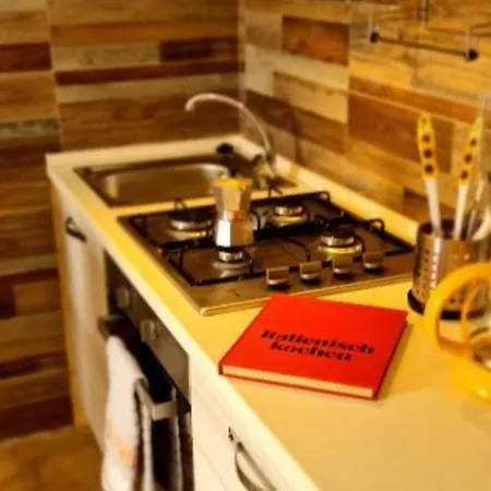 Apartment Little *