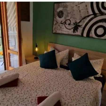 Little Apartman *